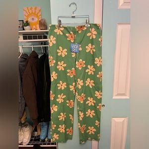 VRG GRL L.A Cool Floral Jeans // Green - Size 8